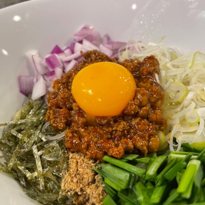 BkwBXGUqNEdT4ifddhO7.jpeg?w=940&h=940