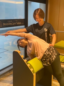 BljCI6Kj5ESJcuD6yRvU.jpeg?w=940&h=940