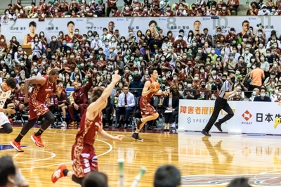 BoF350nJZrtz9cH5kyAU.jpg?w=940&h=940