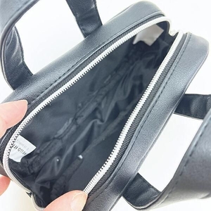 日焼けキティのアイテム