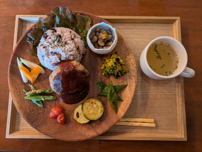 BrMxZDAjUptL35VaeDej.jpg?w=940&h=940