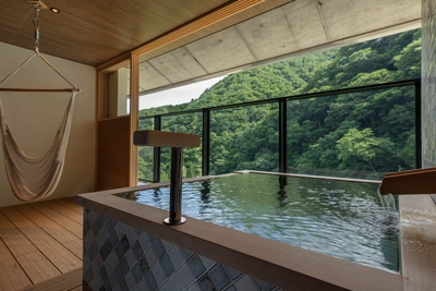 BsUZpCBFnVu0zhpSf9DZ.jpg?w=940&h=940