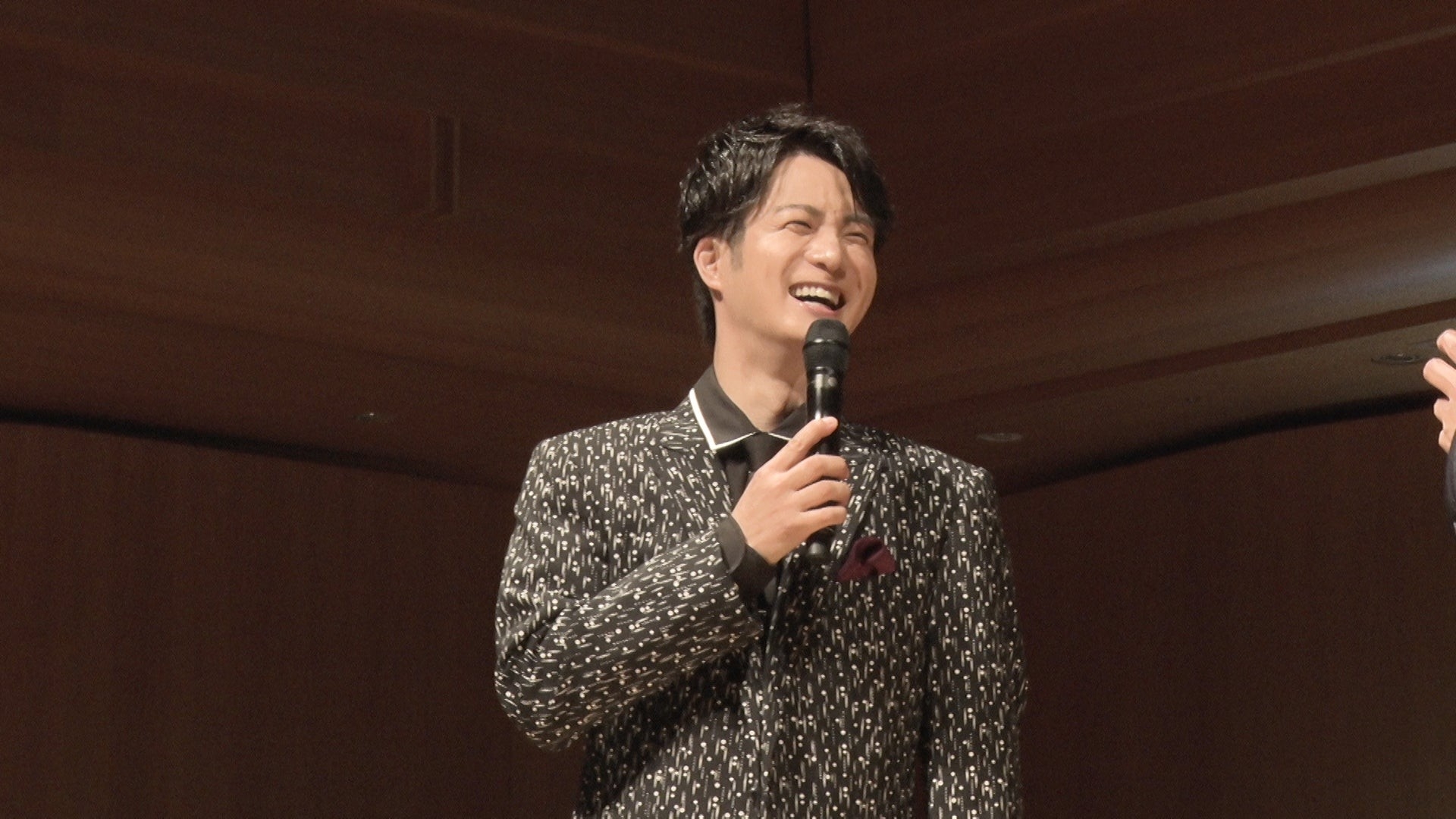 ©サモンプロモーション