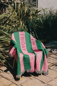 BxXmcpFTkjGZhes8fhzI.jpg?w=940&h=940