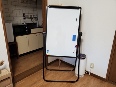 BzA65weBEHemRlokeY9q.jpg?w=940&h=940