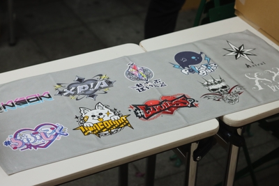 全グループのロゴが印字されたオリジナルタオル