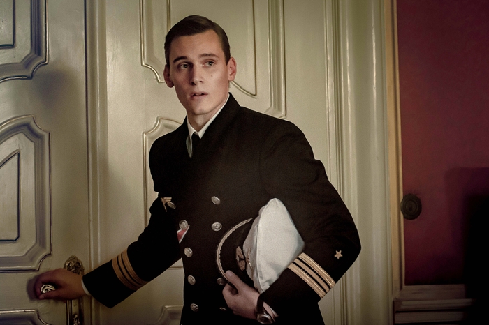 (C)BAVARIA FICTION. ALL RIGHTS RESERVED.