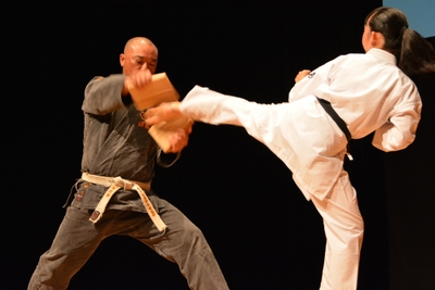 CAR5HPgzEG9qLucth3a2.jpg?w=940&h=940