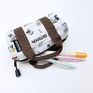 スヌーピーのフレンズシリーズのペンケース