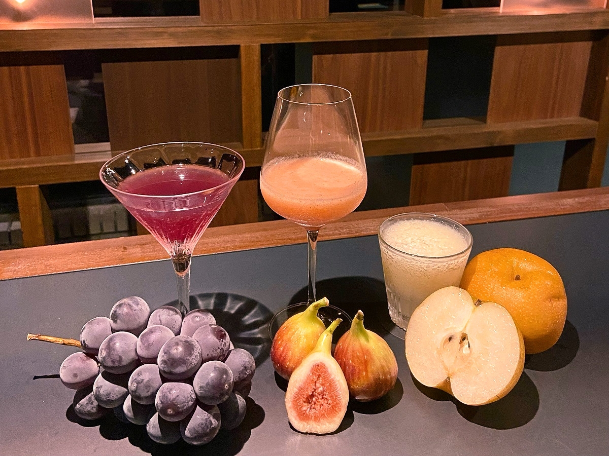 (左から)巨峰カクテル・無花果カクテル・和梨カクテル