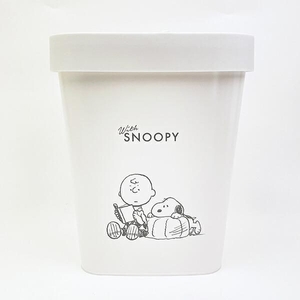 スヌーピーのダストボックス