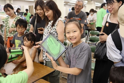 会場のあちこちに笑顔があふれました