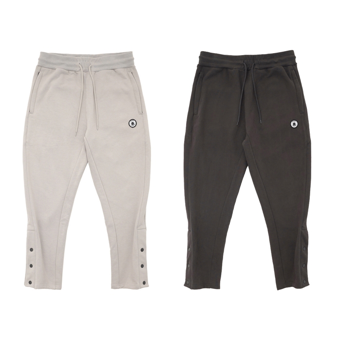 EXAMPLE MINI ROUND LOGO PATCH SWEAT PANTS