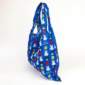 CLlUdnvfyhe1SjqMwCT7.jpg?w=940&h=940