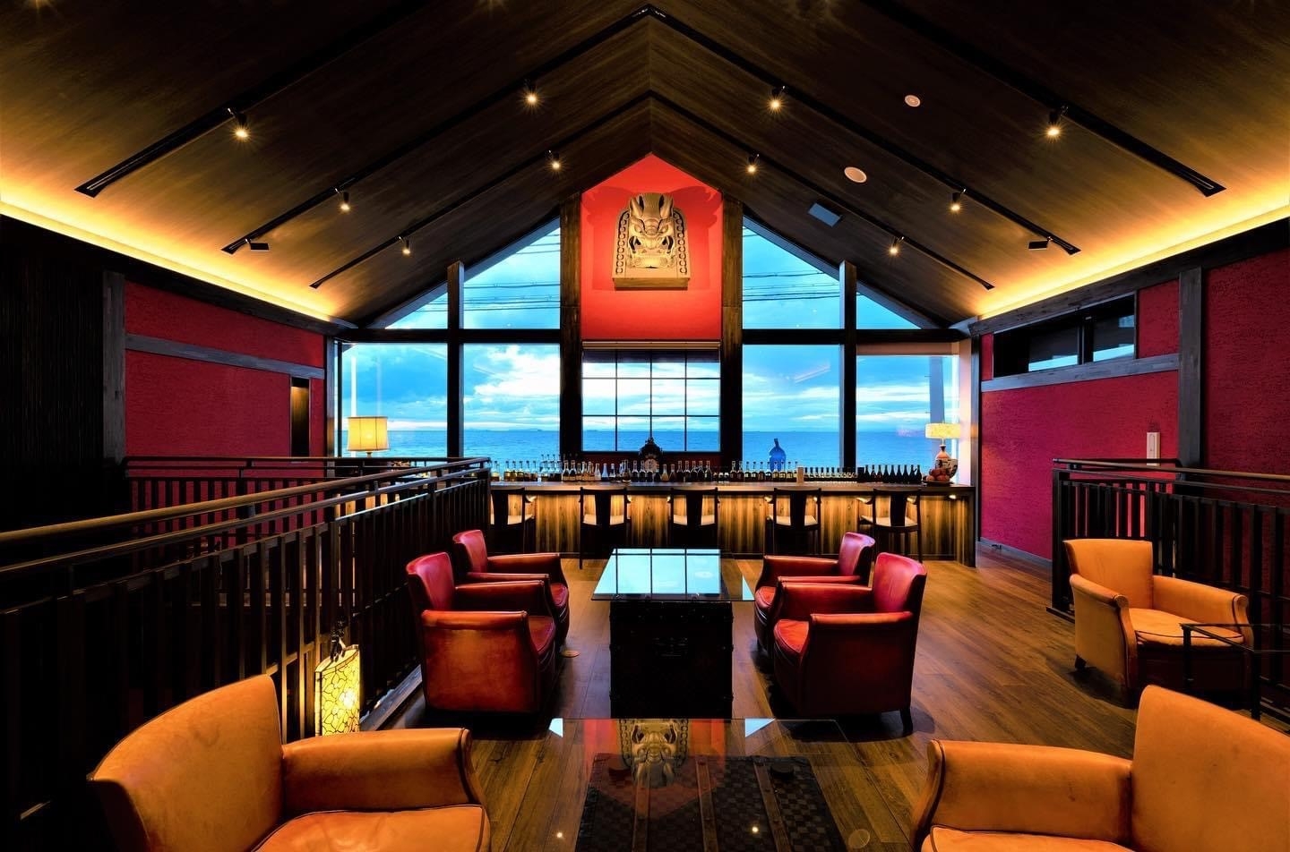 「古酒の舎 -KOSYUNOYA」 2階バー