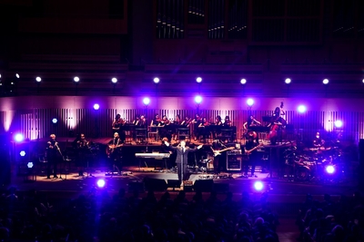 CUPDlGY0FFCtscfB1WI5.jpg?w=940&h=940