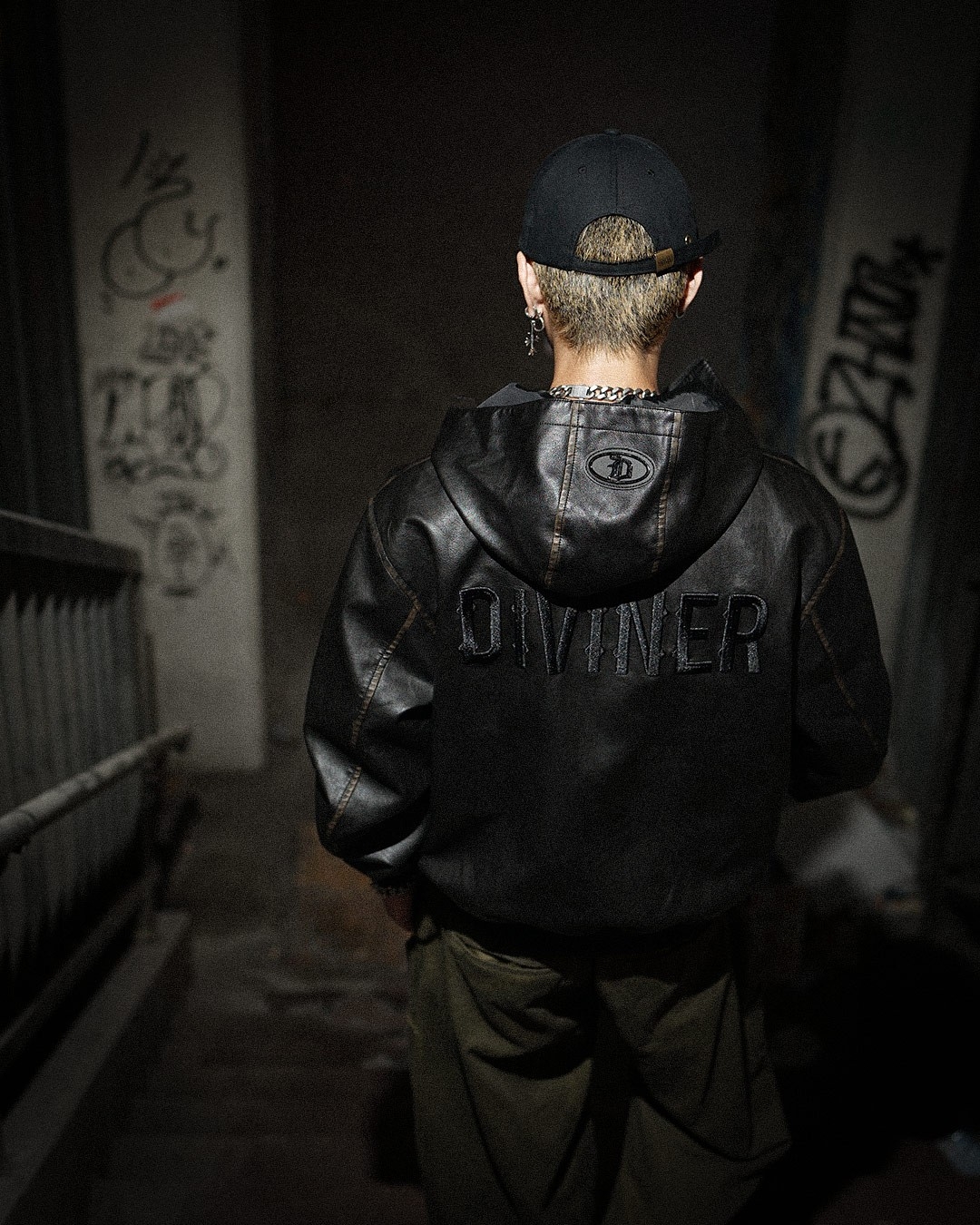 ブラックストリートファッションで話題の『DIVINER(ディバイナー)』より、25AW 4th Delivery week3が発売。