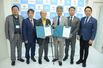 CW9bEZNIDy25SZY4T4R7.jpg?w=940&h=940