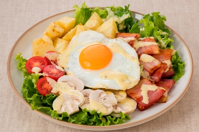 じゃがいもとベーコンのペイザンヌサラダ