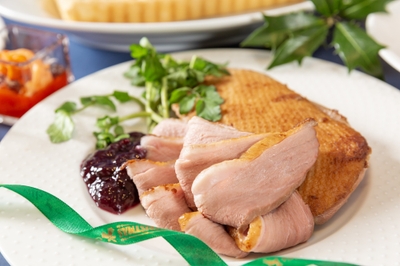 鴨ロース肉のポワレ ブルーベリーソース