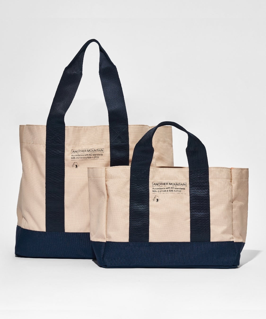 マストートバッグ (L)13,750円 / (S)9,900円(税込)