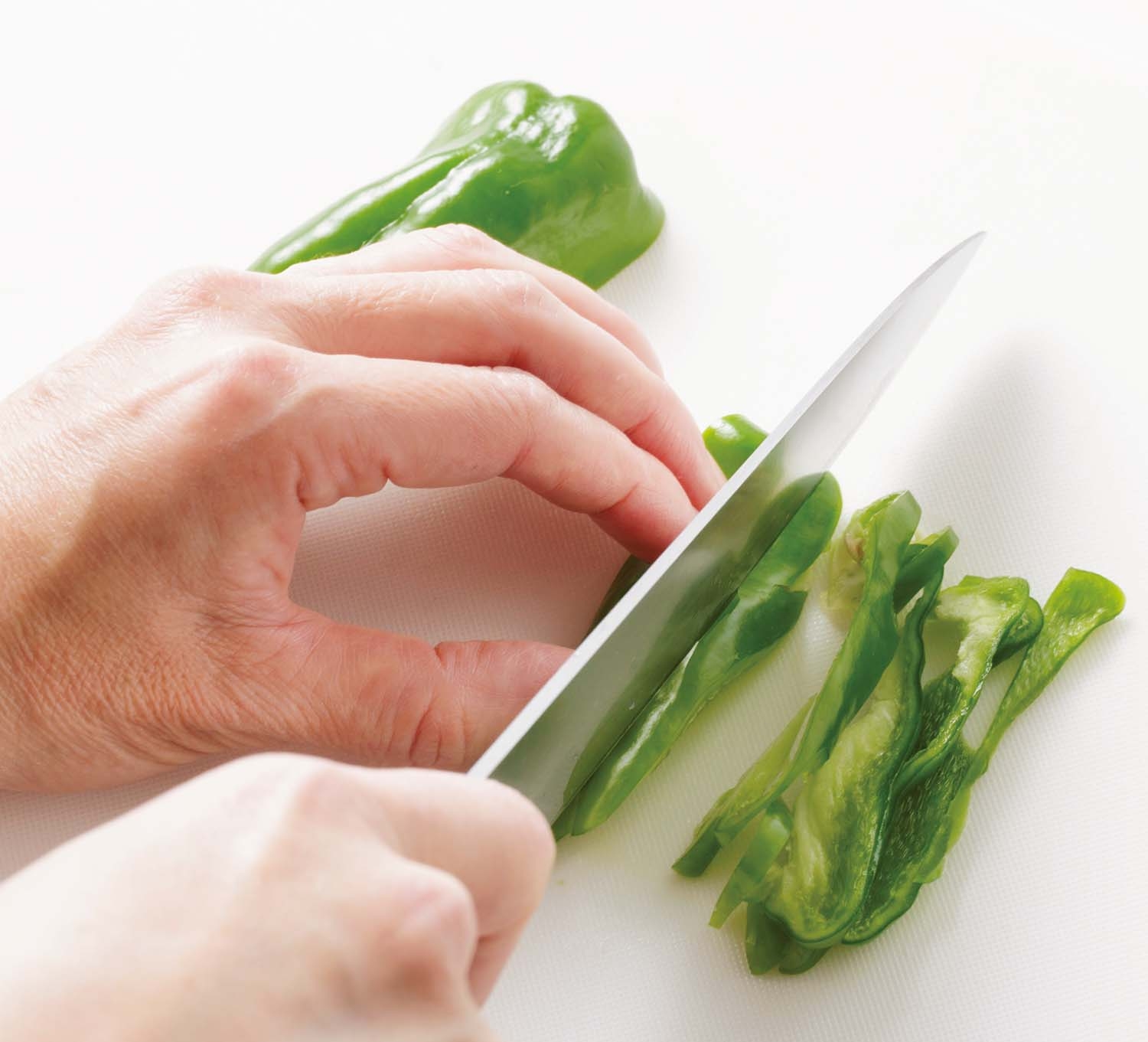 食材は大きく&繊維にそって切る