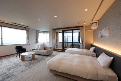 CiVPMkWkbSCdyMEwtCE4.JPG?w=940&h=940