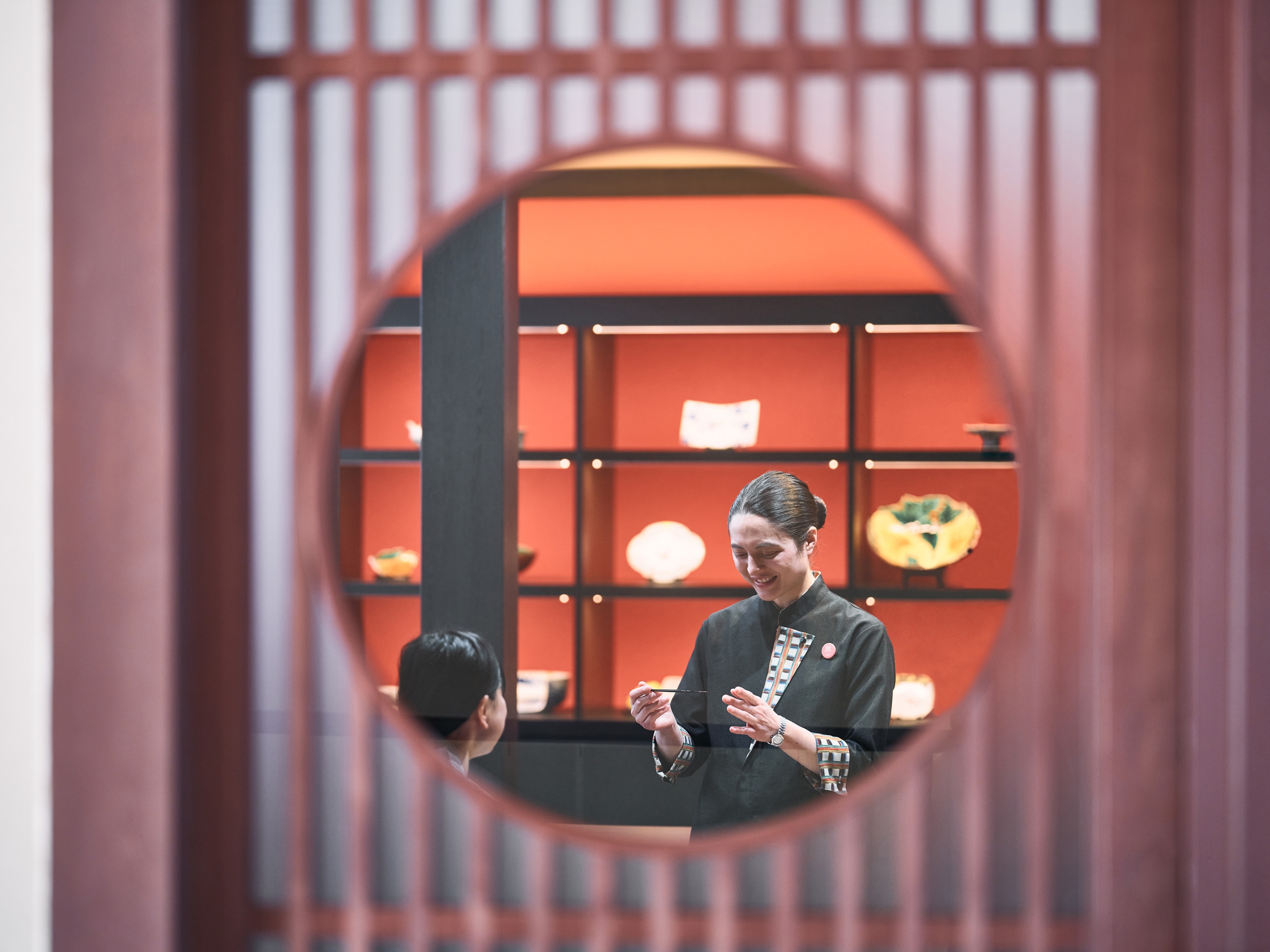 【界 加賀】日本初、温泉旅館に「金継ぎ工房」誕生~伝統的な金継ぎで大切な器を守ってまいります。~