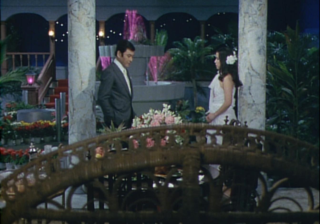 名探偵と美女…そして事件が起こる!