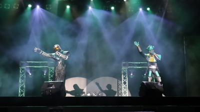 D4sXbv8bEeyPoAVK3zYH.jpg?w=940&h=940