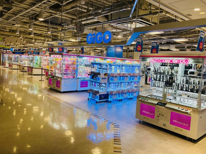 ▲GiGO 河原町オーパ 店頭