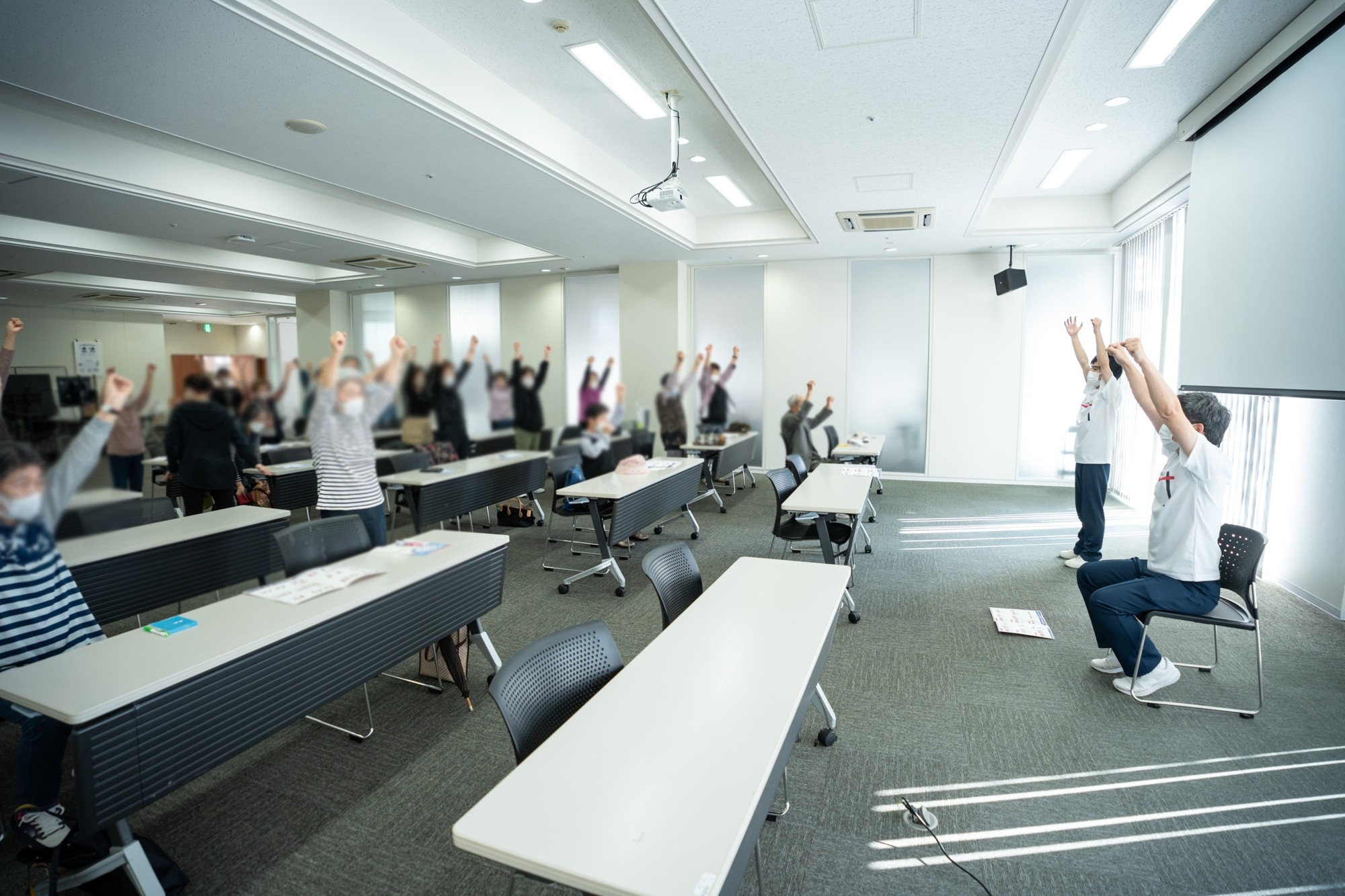 ヴォルさく体操の実演風景