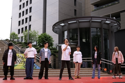 D98HnHJSo2xBYkseOxa9.jpg?w=940&h=940