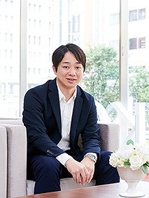 D9kLZFOhvVcAhHfUe2lw.jpg?w=940&h=940