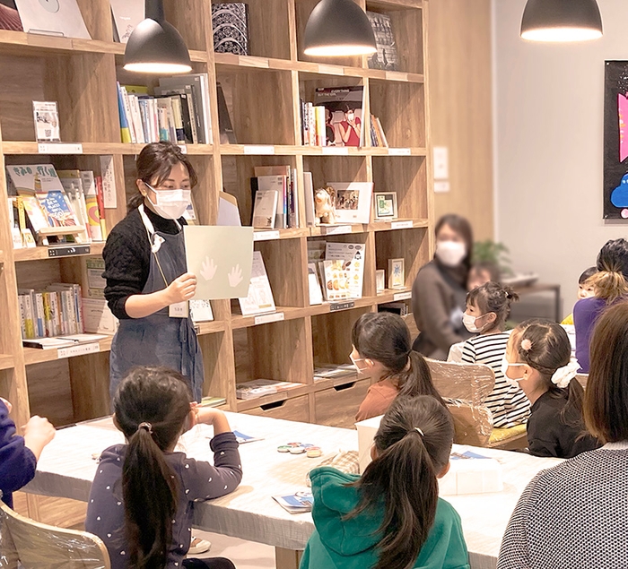 「アトリエミオ」体験ワークショップ風景