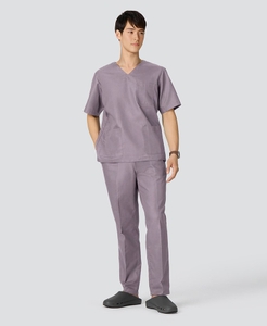 DEwi4oYHvAJH5xzGzEwj.jpg?w=940&h=940