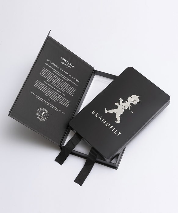 ブラック＋マットシルバー