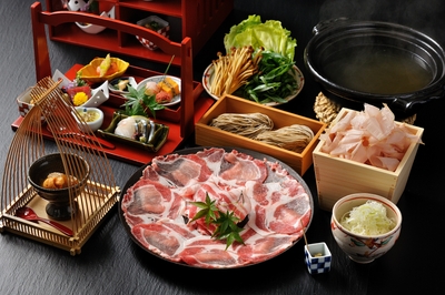 DKj94DDoUIvhOetcUfAk.jpg?w=940&h=940