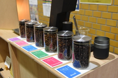 好みに合わせてその場でブレンドされた珈琲