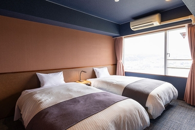 DMfzAxLzH8r1JvOfdAbw.jpg?w=940&h=940