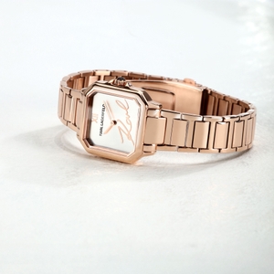 DPXoVk3vMov3301tqzoe.jpg?w=940&h=940