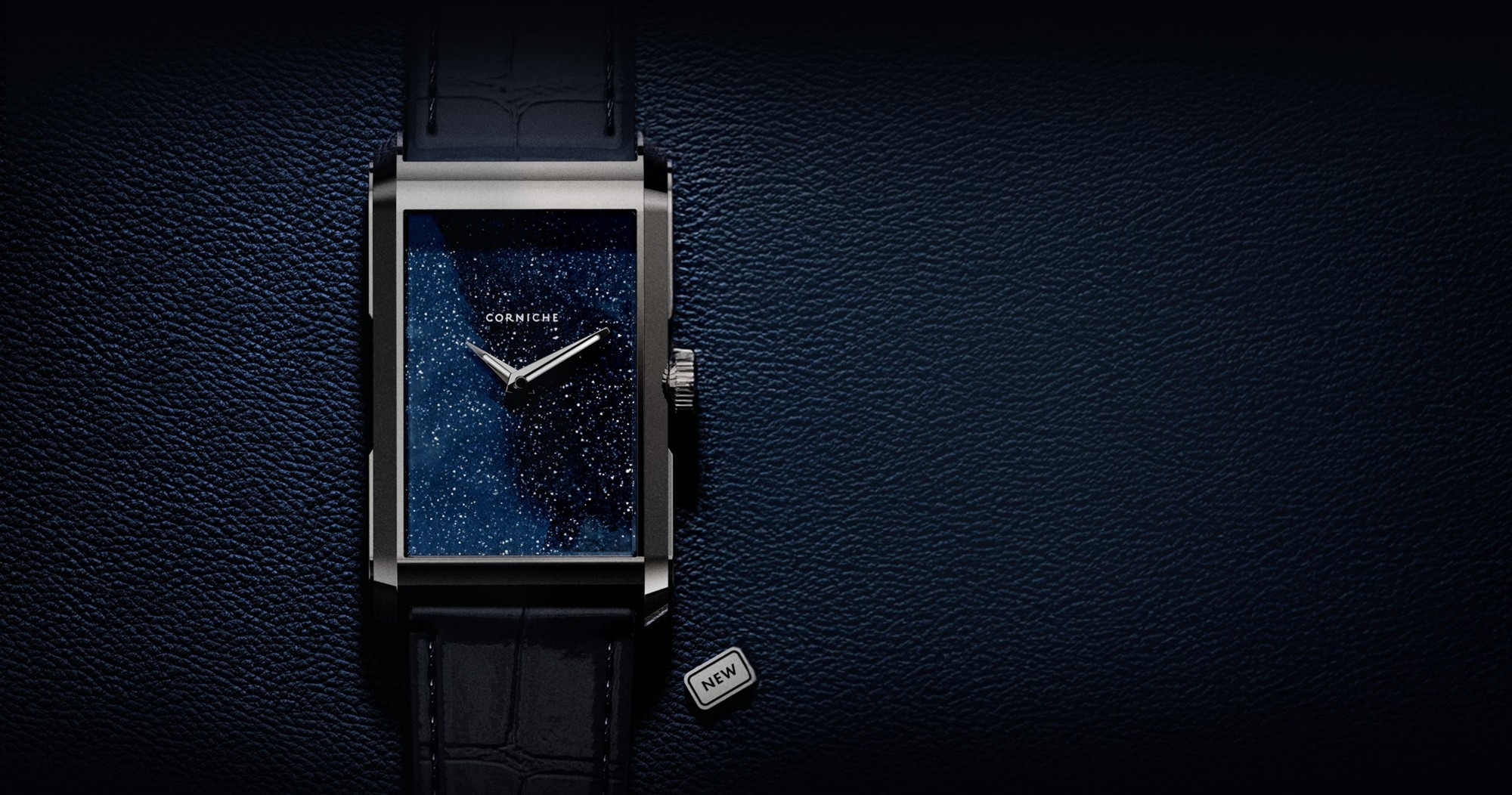 スウェーデン発ウォッチブランド「CORNICHE」 - 新作腕時計 - ブランド初となるレクタングルケースで魅せる「Visionnaire」 アベンチュリン文字盤を含む全4型発売
