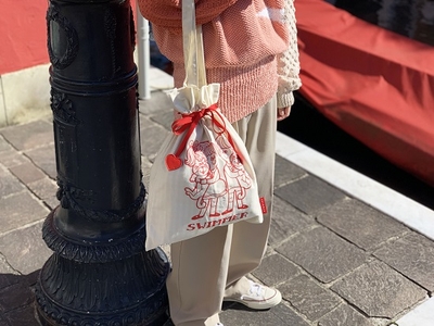 DVKWbk9sAIZWCYD7i0Sf.jpg?w=940&h=940