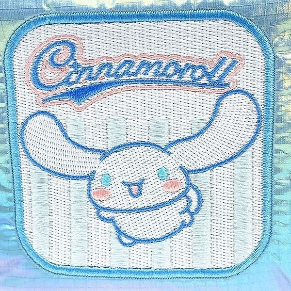 サンリオスクエアポーチ