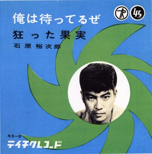 DXkAt7E5q0kjiJ3FcTEq.jpg?w=940&h=940