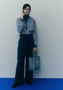 DYrsT1XrhTLEgUX8VEar.jpg?w=940&h=940