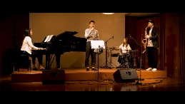 DbUMrun59dslM6PriAh2.png?w=940&h=940