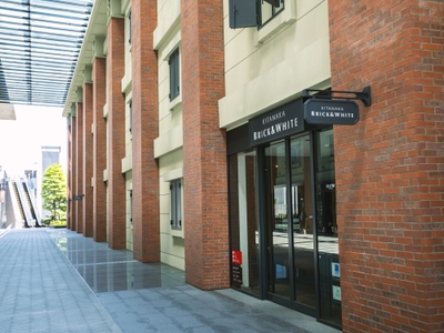 DcIGYOorqlvH7DonvWjj.jpg?w=940&h=940