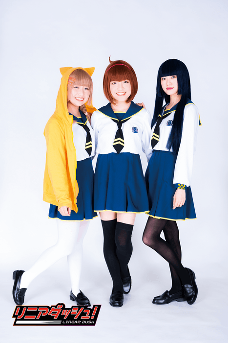 (左から)新田ほのか・豊川久仁・花澤美紅