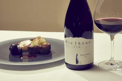 DezEVt0cPtgo3WRrWaAq.jpg?w=940&h=940